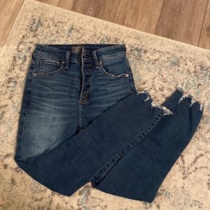 Simone High Rise Ankle Jeans